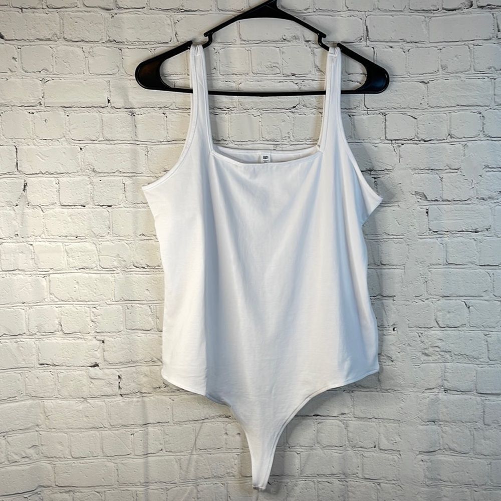 BP White Women's Sleeveless BodySuit,‎ Size xl